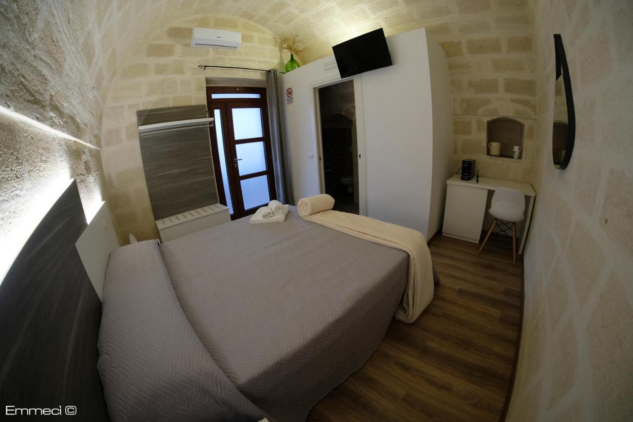 Madonna Delle Grazie Hotel Laterza Bagian luar foto